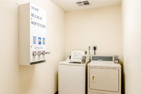 MOTEL 6 CHADRON (Chadron)